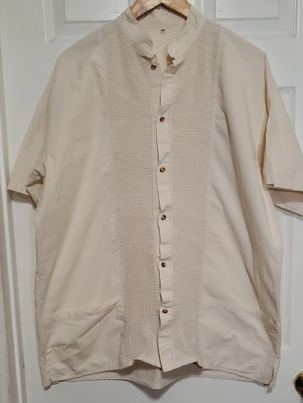 Men's Mexican Guayavera cream Short-Sleeve Button-Up Shirt 26" wide 30" long.